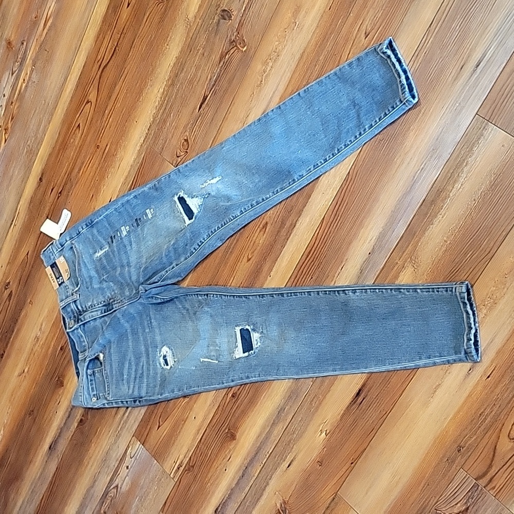 🆕 Aero high rise jegging